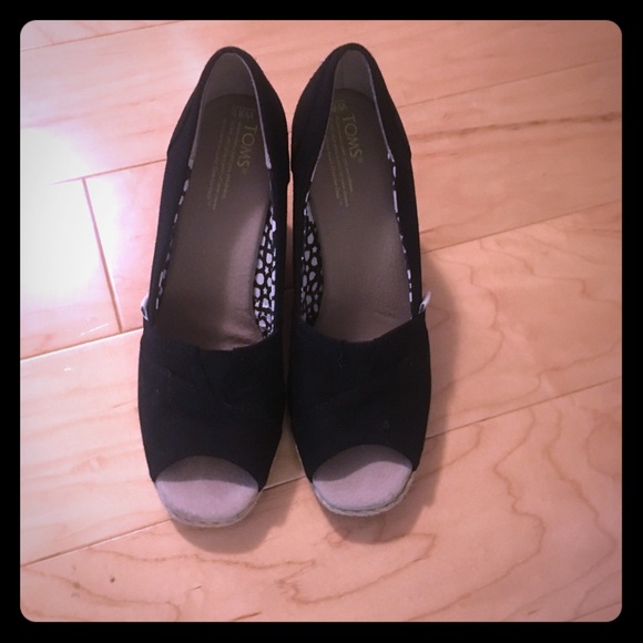 Toms Shoes - Toms wedges